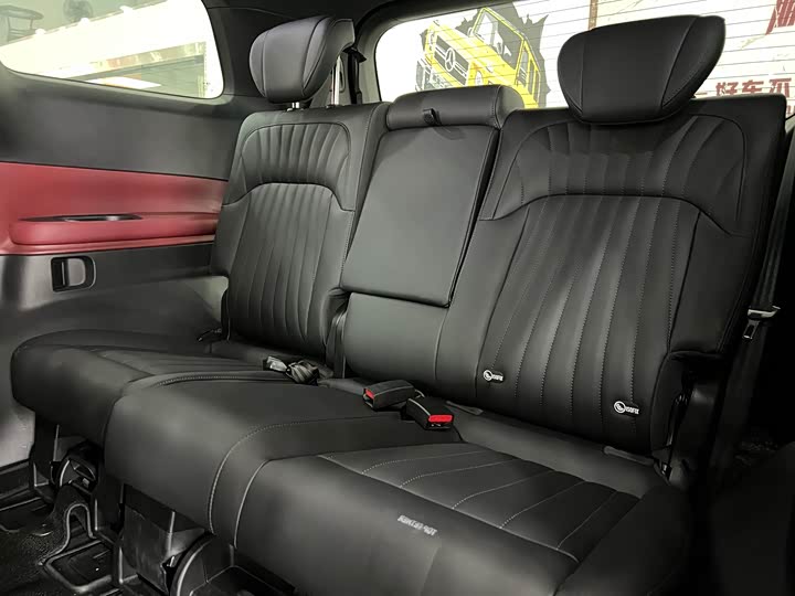 GAC Trumpchi M8 2024 2024款 宗师系列 双擎 至尊版