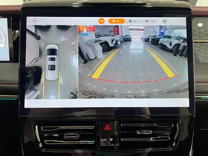 GAC Trumpchi M8 2024 2024款 宗师系列 双擎 至尊版