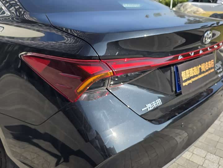 Toyota Avalon 2024 2024款 双擎 2.0L 尊贵版