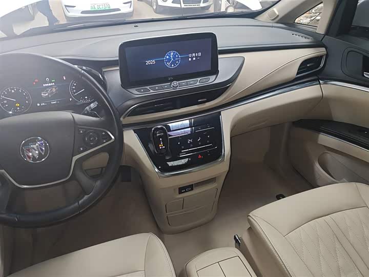Buick GL8 ES 2023 2023款 改款 陆上公务舱 豪华型