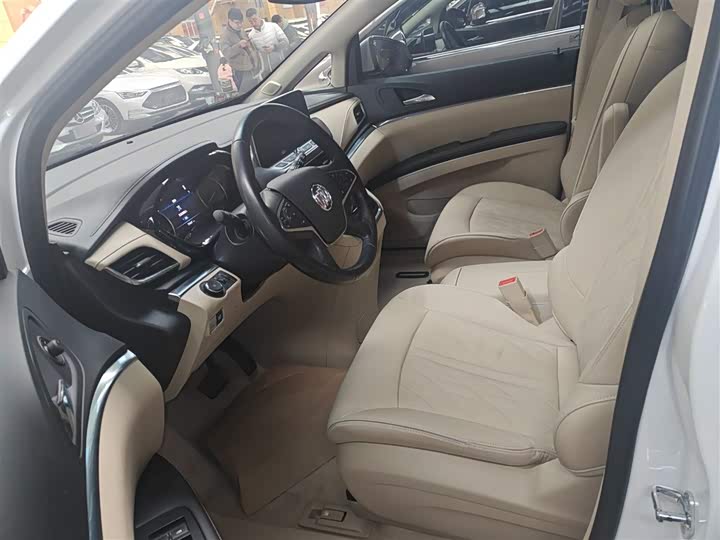 Buick GL8 ES 2023 2023款 改款 陆上公务舱 豪华型