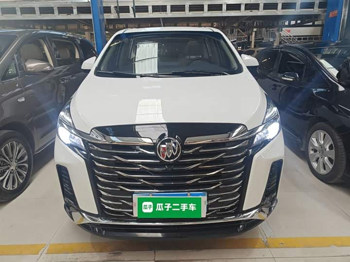 Buick GL8 ES 2023 2023款 改款 陆上公务舱 豪华型