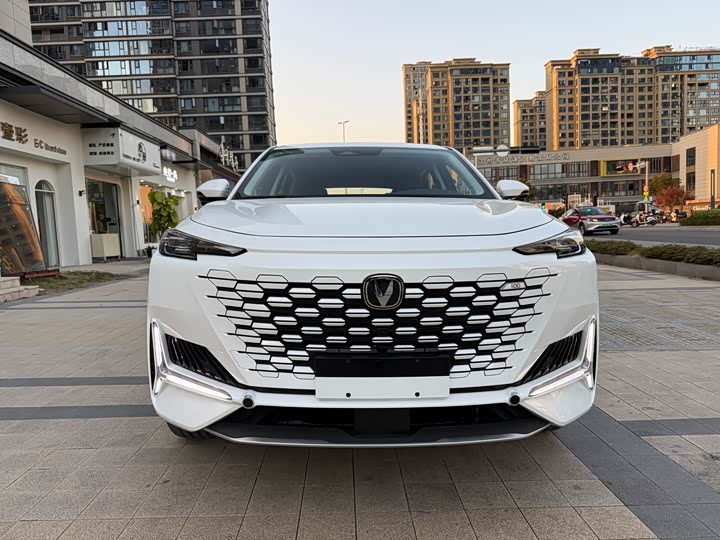 Changan UNI-K Hybrid 2024 2024款 智电iDD 1.5T 135km智趣型