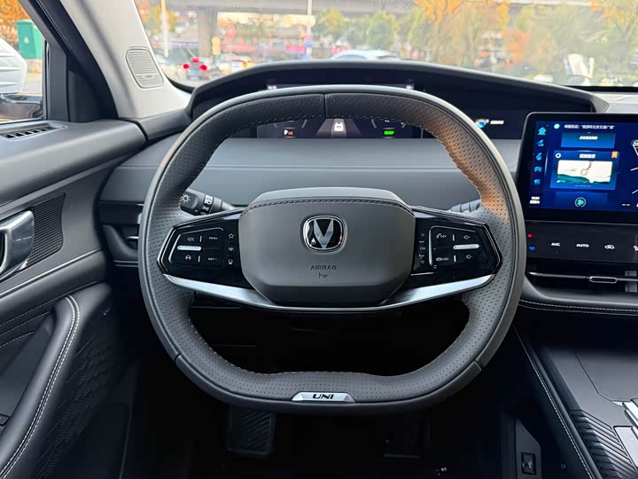 Changan UNI-K Hybrid 2024 2024款 智电iDD 1.5T 135km智趣型