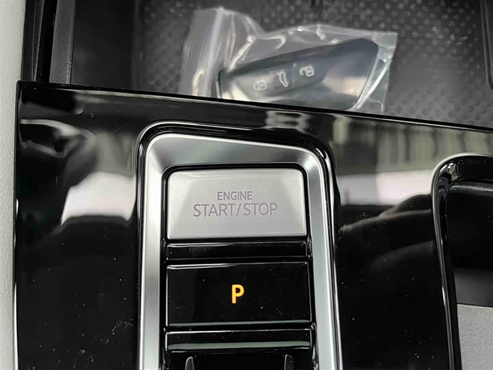 Volkswagen Teramont X 2024 2024款 途昂X 380TSI 四驱龙祥版