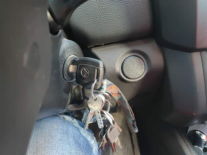 Foton Tunland 2020 2020款 2.4L征服者3两驱电商版低货台标轴4K22D4M