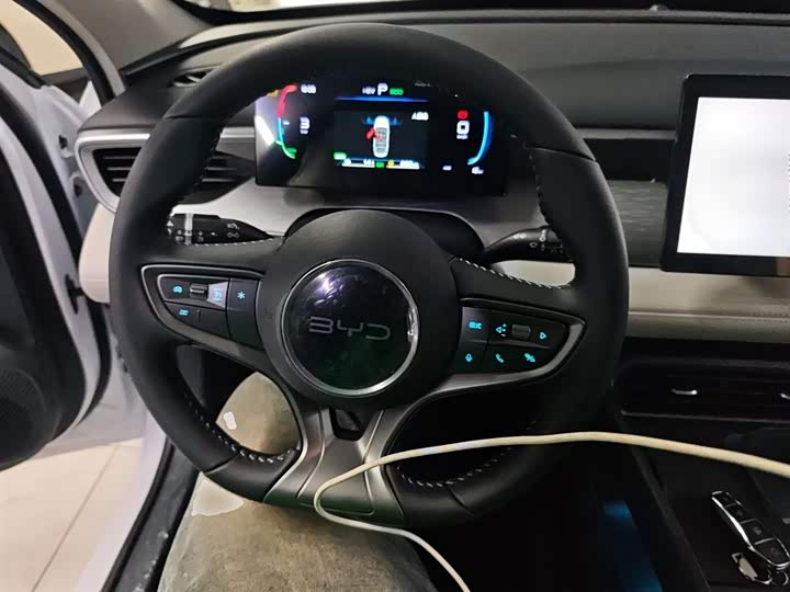 BYD Seal 05 DM-i Hybrid 2025 2025款 DM-i 智驾版 55KM豪华型