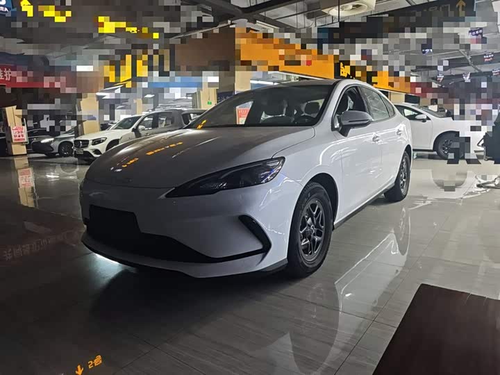 2025 BYD Seal 05 DM-i Hybrid