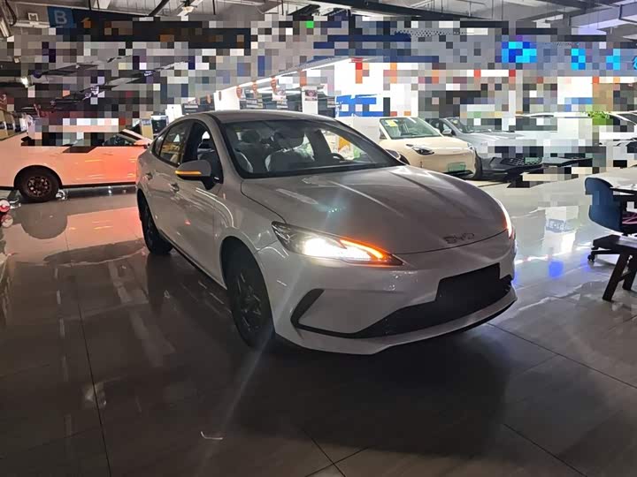 2025 BYD Seal 05 DM-i Hybrid