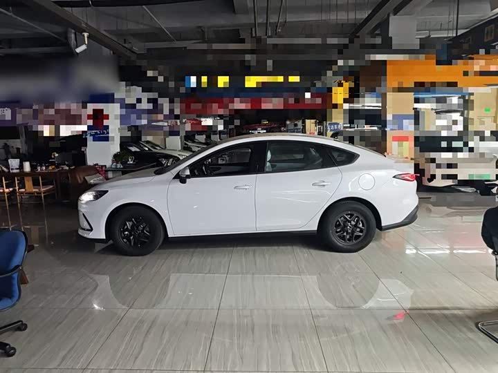 2025 BYD Seal 05 DM-i Hybrid