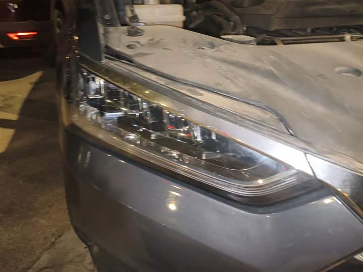 BYD Qin Pro 2020 2020款 超越版 1.5TI 自动尊贵型