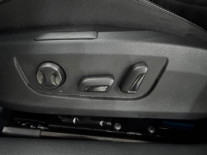 Skoda Superb 2024 2024款 TSI280 DSG尊享版