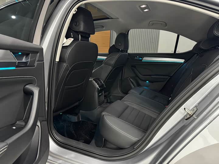 Skoda Superb 2024 2024款 TSI280 DSG尊享版