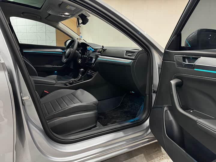 Skoda Superb 2024 2024款 TSI280 DSG尊享版