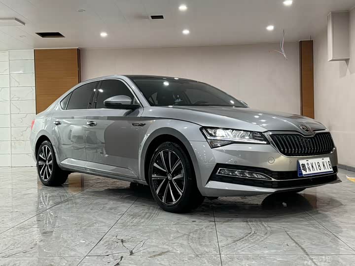 2024 Skoda Superb