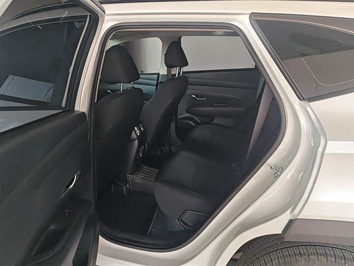 Hyundai Tucson L 2025 2025款 途胜L 1.5T 精英版