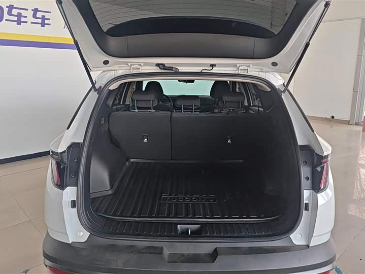 2025 Hyundai Tucson L