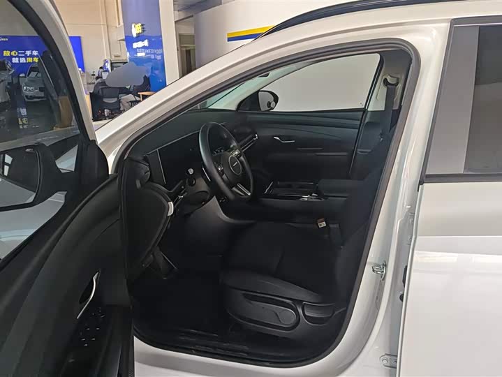 Hyundai Tucson L 2025 2025款 途胜L 1.5T 精英版