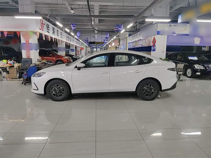 BYD Seal 05 DM-i Hybrid 2025 2025款 DM-i 智驾版 55KM豪华型