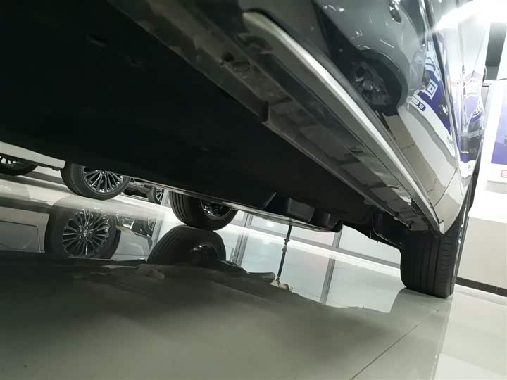 Toyota Crown Kluger 2024 2024款 2.5L HEV四驱尊贵版