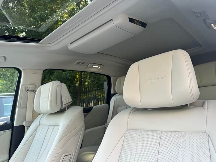 Buick GL8 Hybrid 2026 2026款 陆尊 奢享版