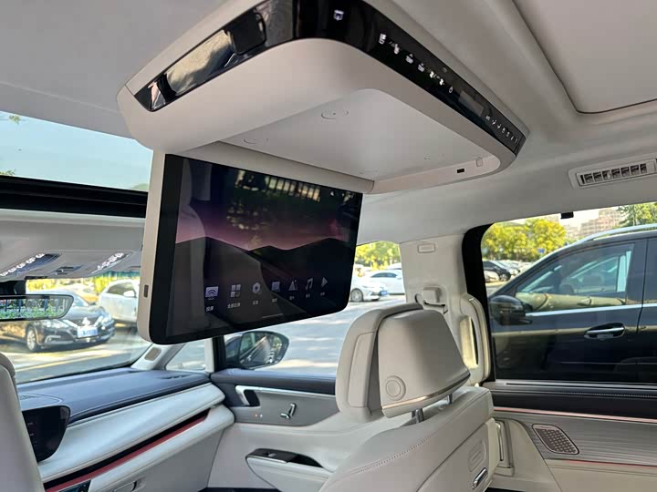 Buick GL8 Hybrid 2026 2026款 陆尊 奢享版