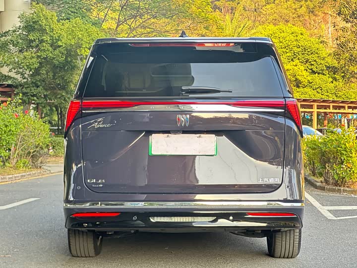 2026 Buick GL8 Hybrid