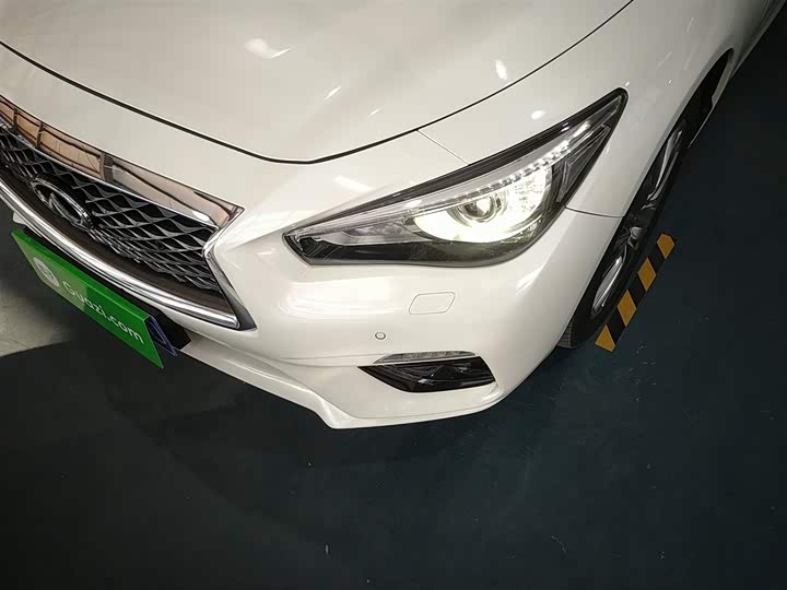 Infiniti Q50L 2021 2021款 2.0T 进享版