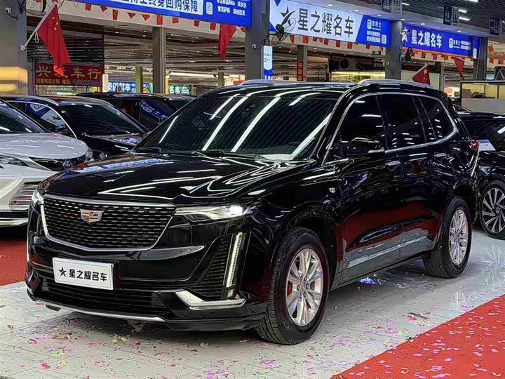 Cadillac XT6 2022 2022款 2.0T 七座四驱风尚型