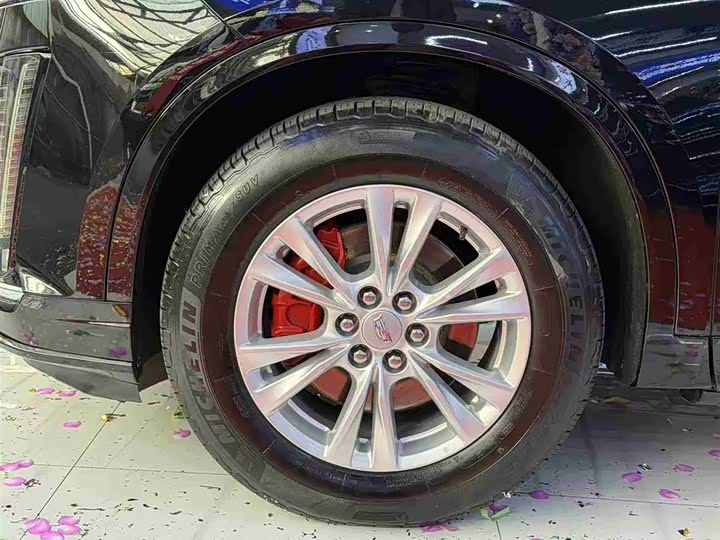 Cadillac XT6 2022 2022款 2.0T 七座四驱风尚型