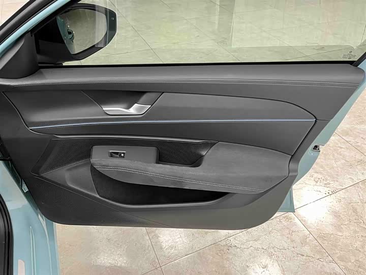 Volkswagen Passat 2025 2025款 Pro 380TSI 星空龙尊版