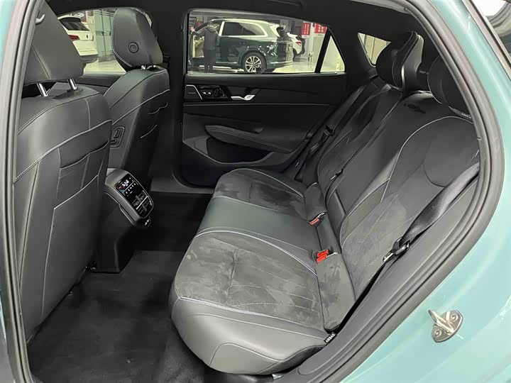 Volkswagen Passat 2025 2025款 Pro 380TSI 星空龙尊版