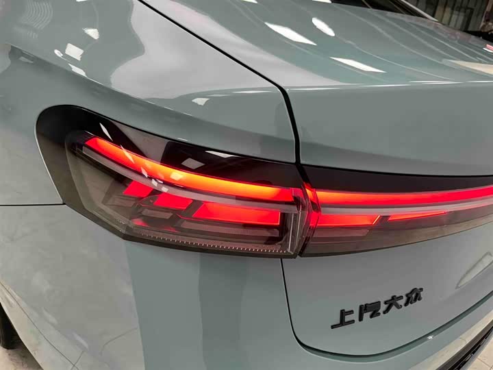 Volkswagen Passat 2025 2025款 Pro 380TSI 星空龙尊版