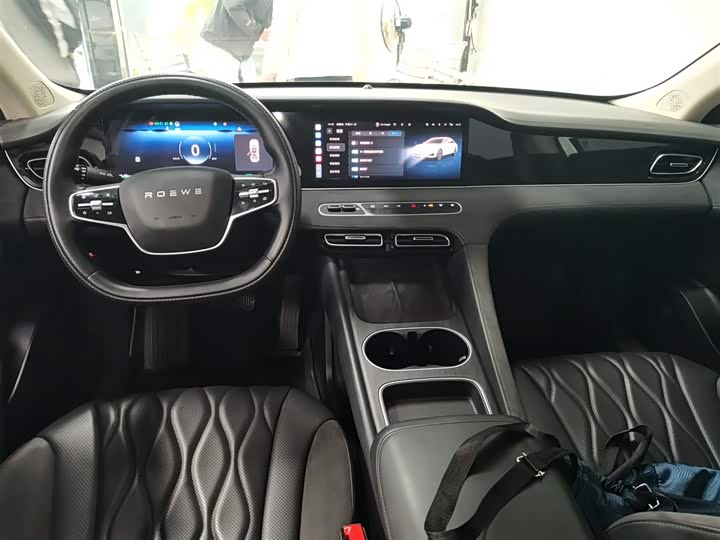 Roewe D7 2023 2023款 DMH 125km 旗舰版