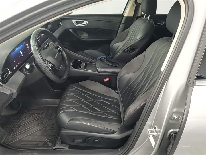 Roewe D7 2023 2023款 DMH 125km 旗舰版