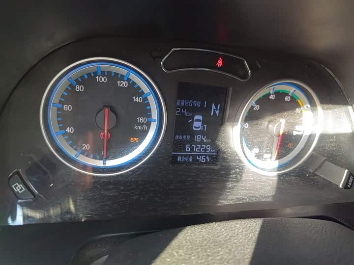 Dongfeng Forthing Lingzhi M5 EV 2022 2022款 舒适型 7座