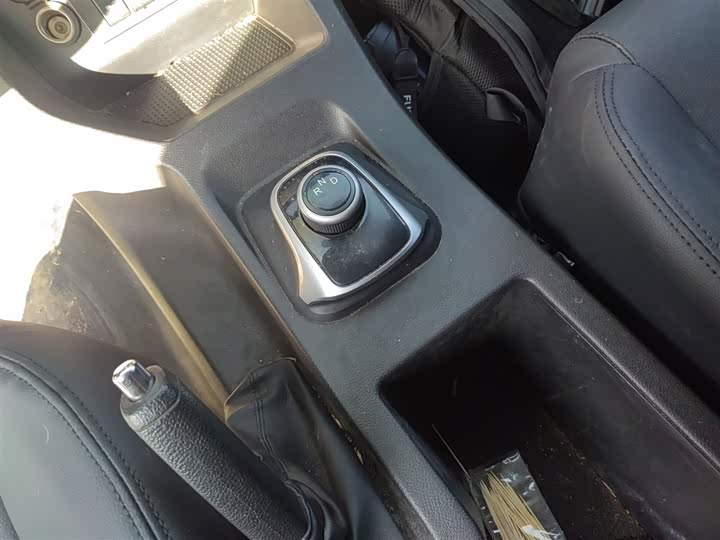 Dongfeng Forthing Lingzhi M5 EV 2022 2022款 舒适型 7座