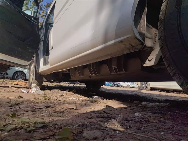 Dongfeng Forthing Lingzhi M5 EV 2022 2022款 舒适型 7座