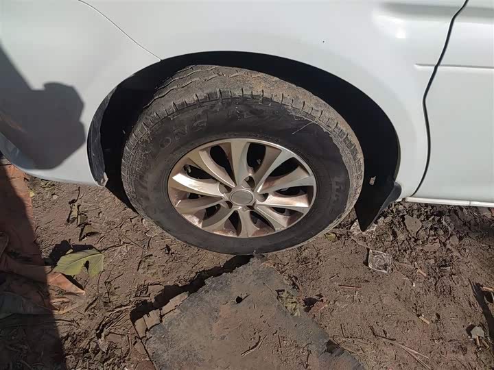 Dongfeng Forthing Lingzhi M5 EV 2022 2022款 舒适型 7座