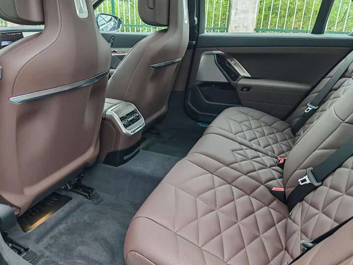 BMW 7 Series 2023 2023款 735Li M运动套装