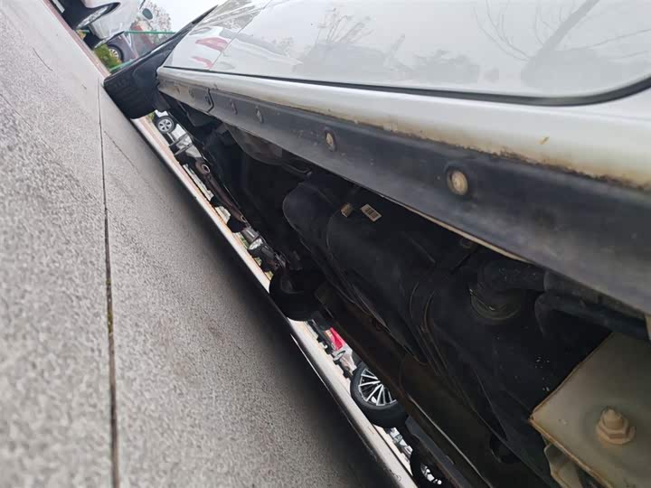 Dongfeng Forthing Lingzhi Plus 2021 2021款 旅行版 2.0L 手动豪华型 7座