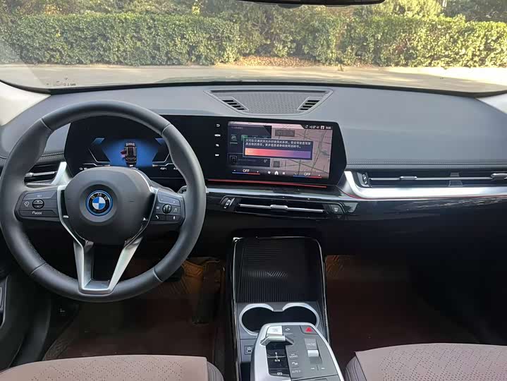 BMW iX1 2023 2023款 eDrive25L X设计套装