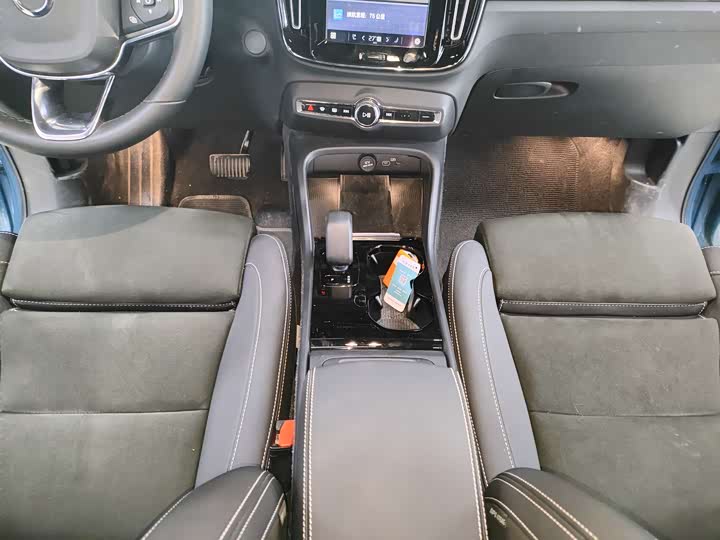 Volvo C40 2022 2022款 长续航版 PRO