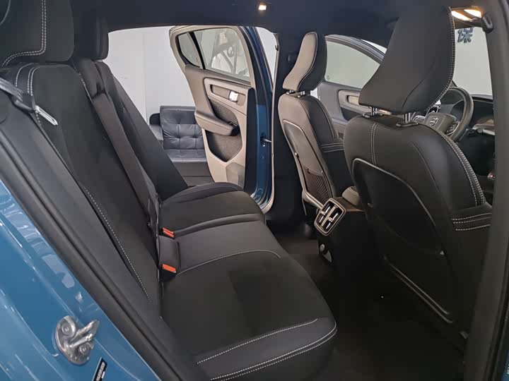 Volvo C40 2022 2022款 长续航版 PRO