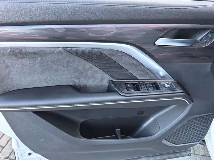 Haval H6 2025 2025款 1.5T 国潮都市版