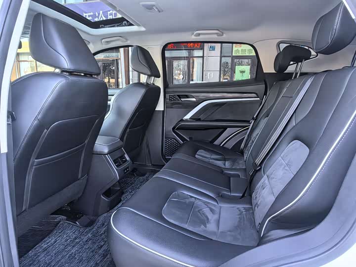 Haval H6 2025 2025款 1.5T 国潮都市版