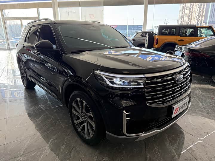 Ford Explorer 2025 2025款 2.3T EcoBoost 四驱穿越版 5座