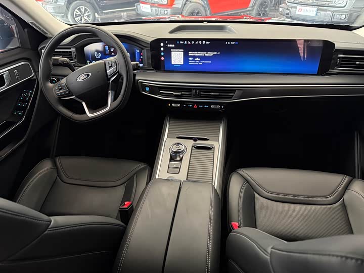 Ford Explorer 2025 2025款 2.3T EcoBoost 四驱穿越版 5座