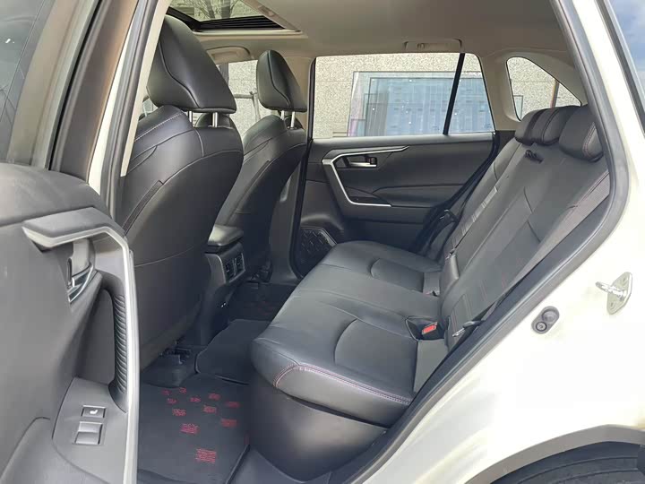 Toyota Wildlander Hybrid 2021 2021款 高性能版 2.5L 四驱劲擎版