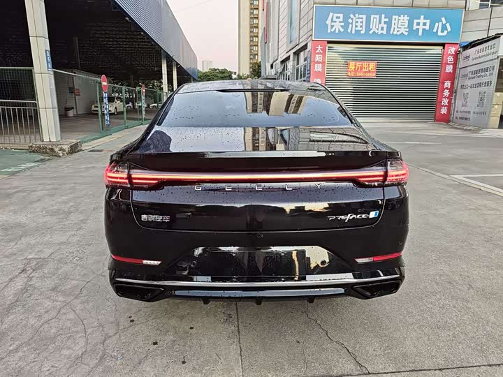 Geely Preface L 2024 2024款 油混 1.5TD 天宫版